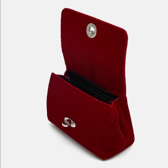 Small Red Velvet Purse - Picture 4 of 4